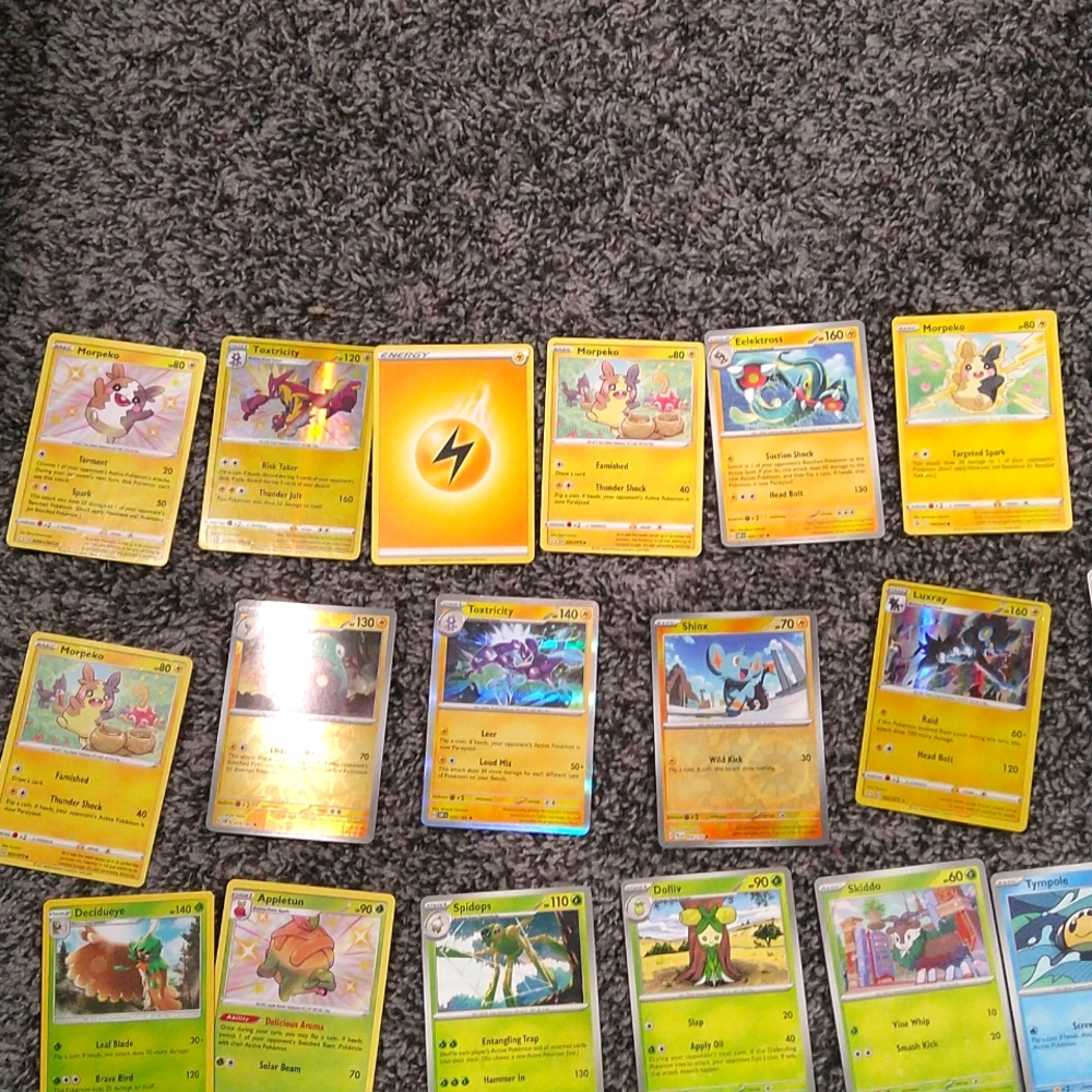 ✨New Assorted Pokemon Cards READ DESCRIPTION BEFORE PURCHASING!!! - Picture 10 of 10